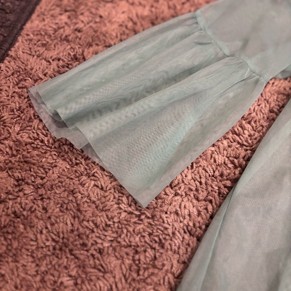 Arizona Jean Co Embroidered Mint Green Sheer Bell Sleeve blouse Top Size XL - Picture 4 of 10